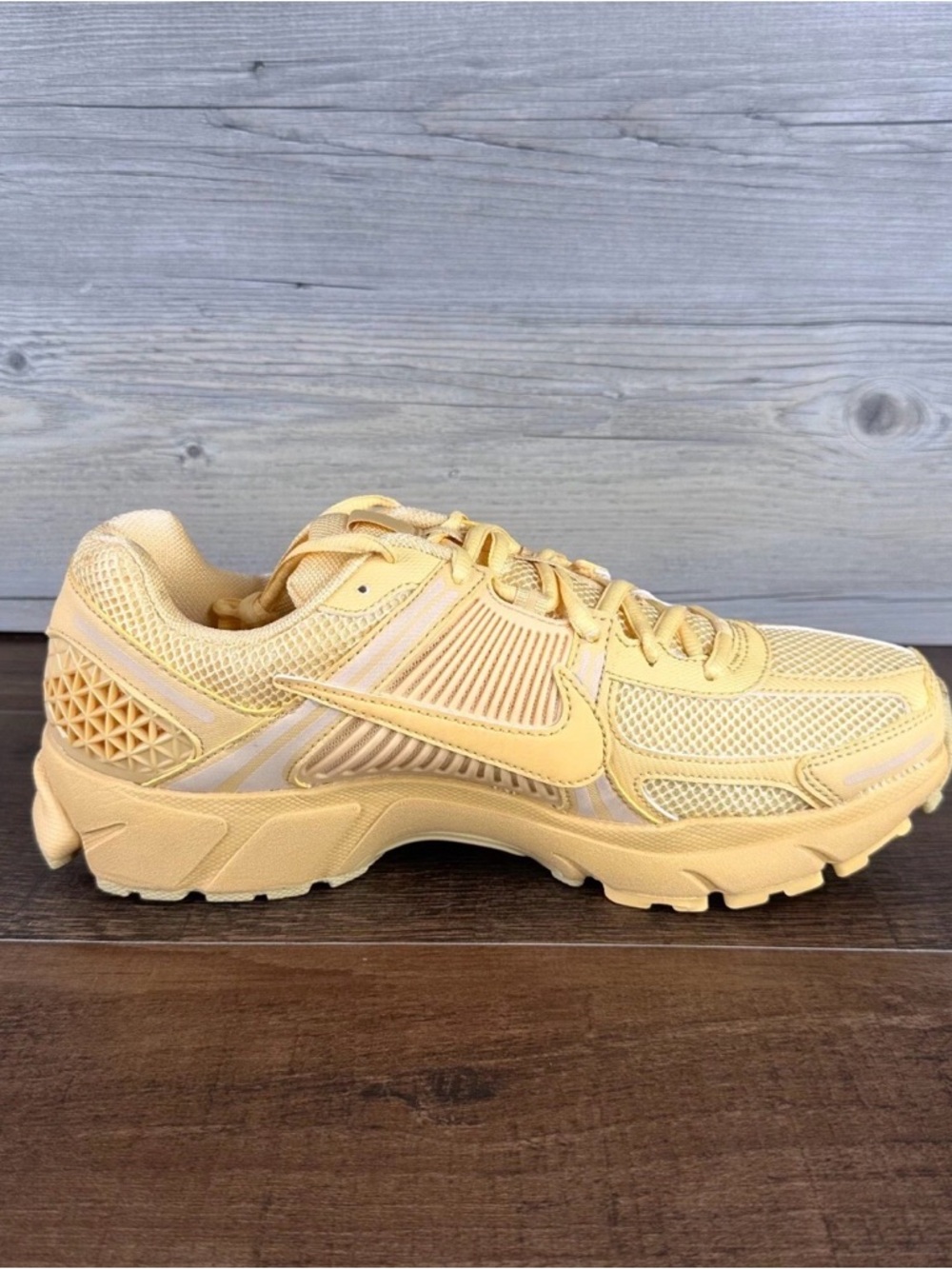 Nike Vomero 5 - Celestial Gold - Picture 6 of 9